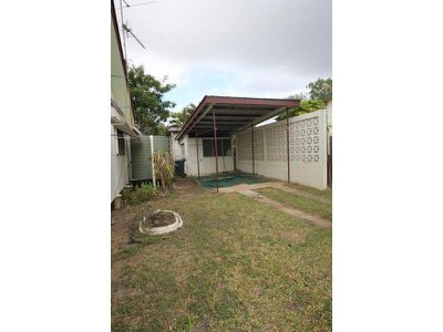 12 PAULL ST, Charters Towers City