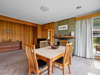 284 Llantwit Road, Woodbridge