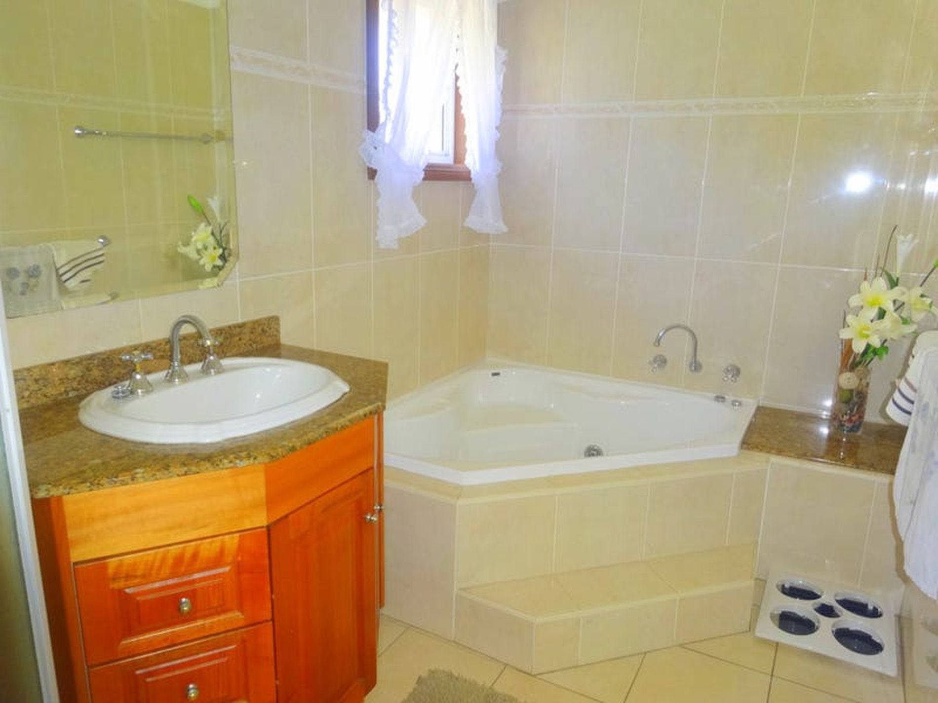 38 Yvonne Crescent, Bass Hill