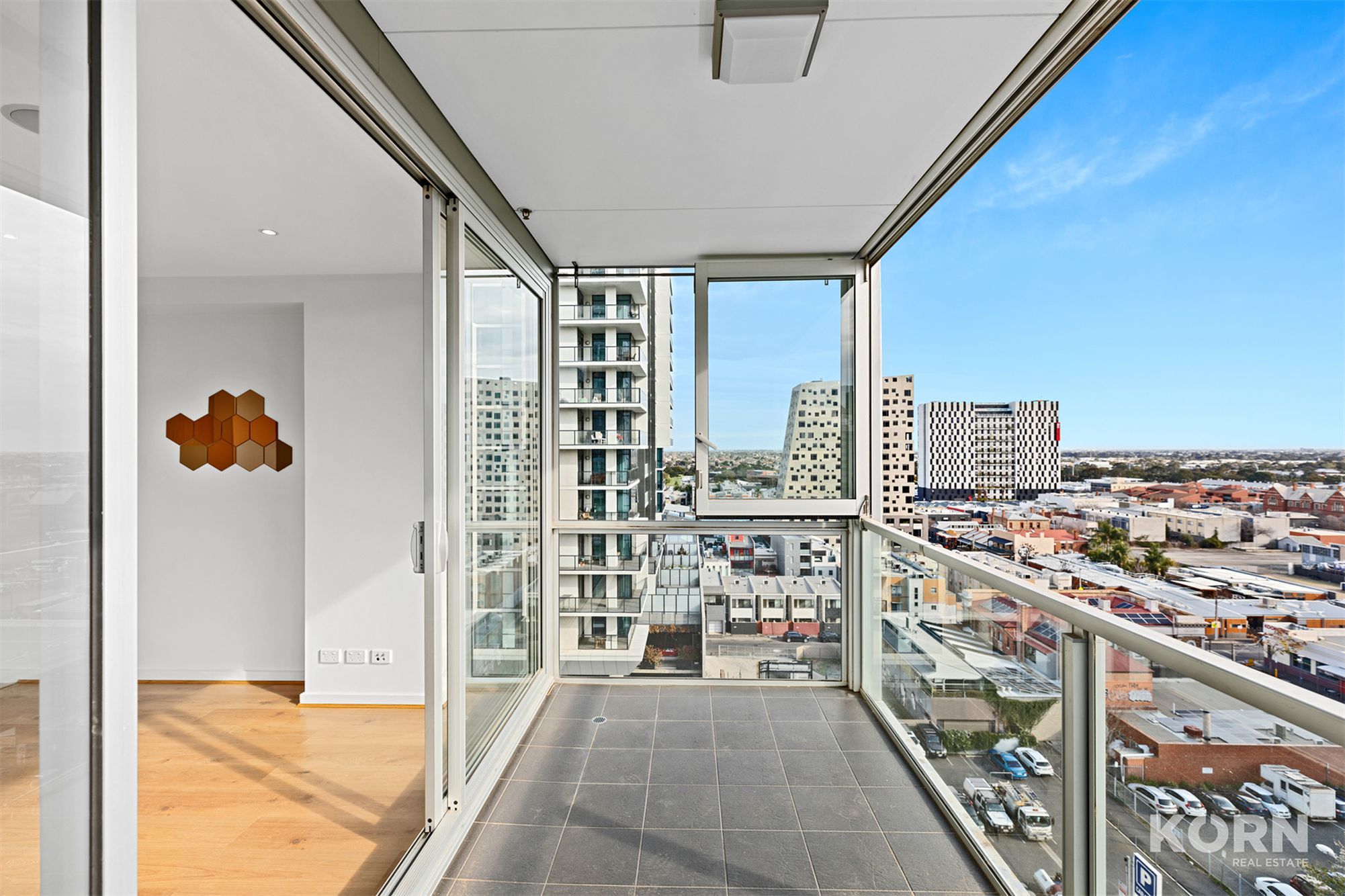 1101 / 10 Balfours Way, Adelaide