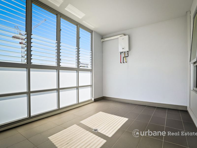 31 / 50 Loftus Crescent, Homebush