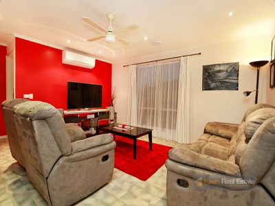 25 Bella Crescent, Hallam