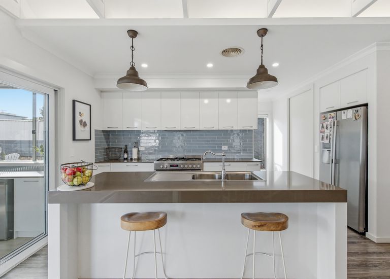 18 Atlantis Avenue, Portland