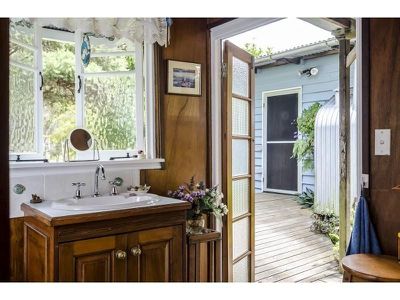 669 McKinnon Drive, Cooroibah