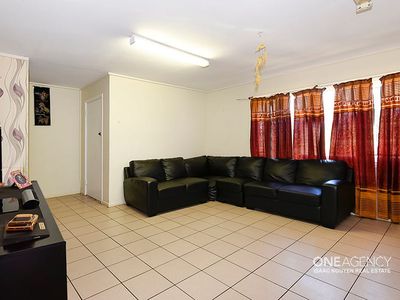 2 Bellatrix St, Inala