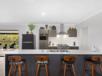 26-30 Cook Street, Broadwater