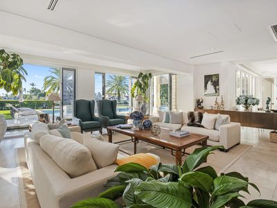 249-255 Monaco Street, Broadbeach Waters