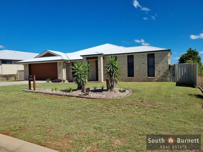 11 ALLAN Place, Kingaroy