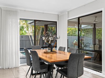 27 Scoparia Drive, Brookwater