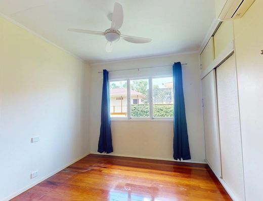 Cooroy Home with Double Frontage image 8