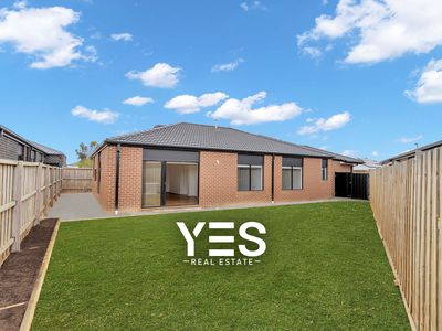 29 Hourigan Way, Werribee