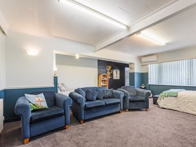 10 Isel Place, Stoke