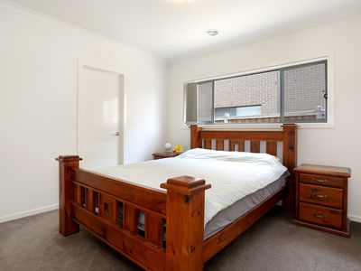8 Ambient Way, Point Cook