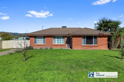 13 Grant Street, Kootingal