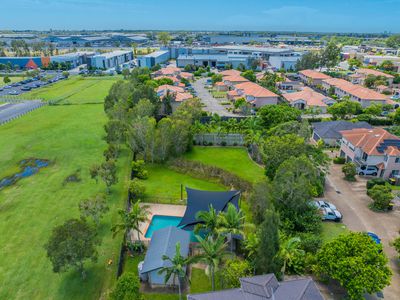 42 / 3 Bos Drive, Coomera