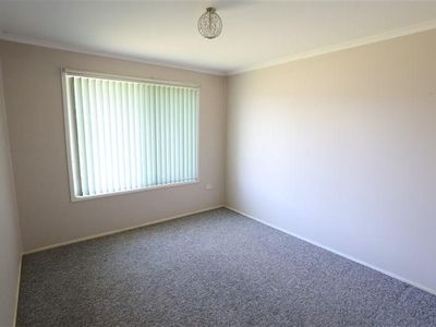 2 Rae Street, Forbes