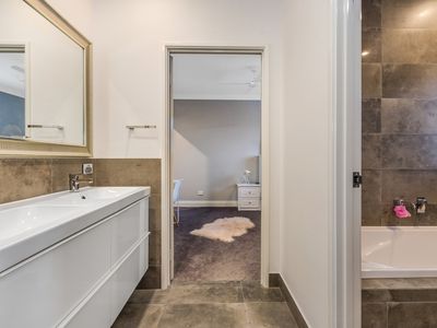 22 Cobia Vista, Yanchep