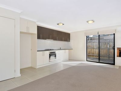 27 / 12 Kirkland Court, Epping