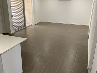 2 / 26 Summit Street, Griffin