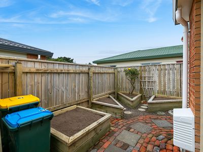 13 Pohutukawa Grove, Titahi Bay