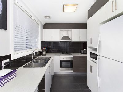 12A Joan Ave, Warilla