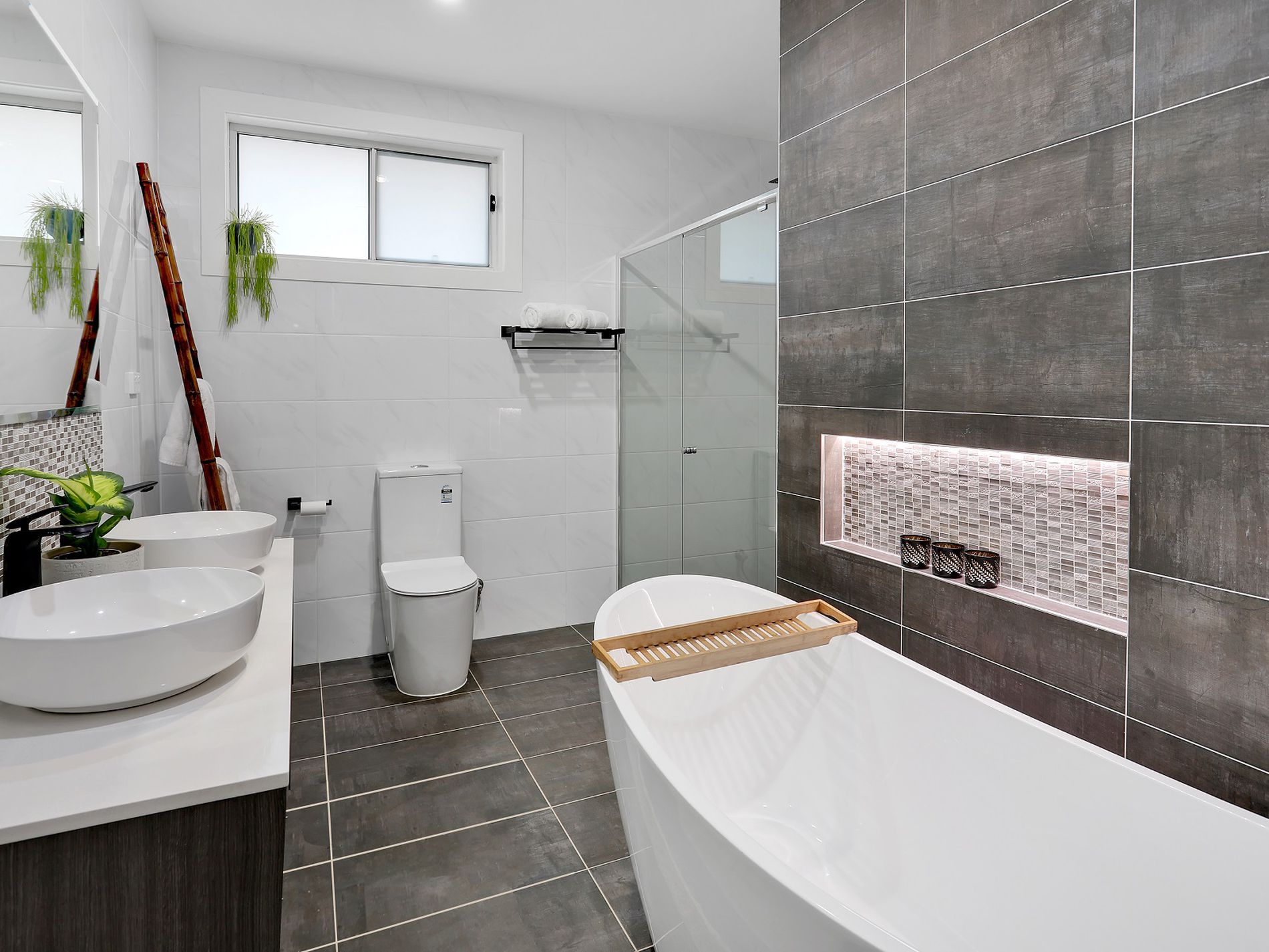 10 Navelina Street, Box Hill