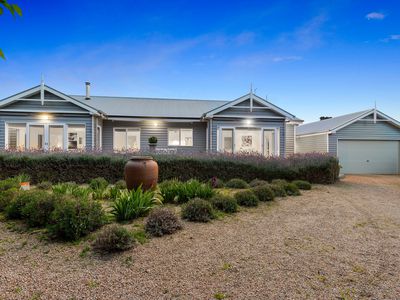 33 Phillipa Street, Blairgowrie