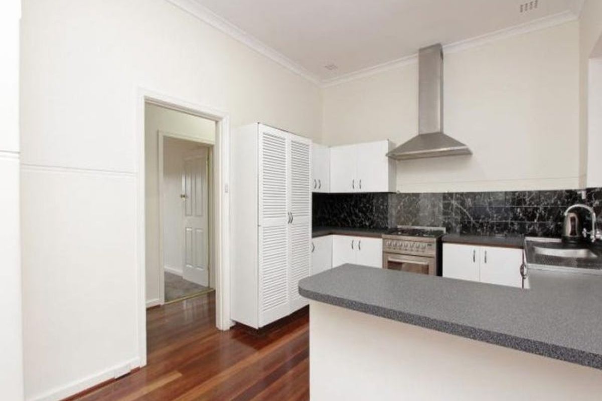 453 Canning Highway, Como