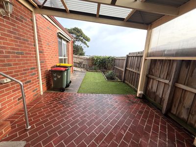 2 / 7 Landy Grove, Warrnambool