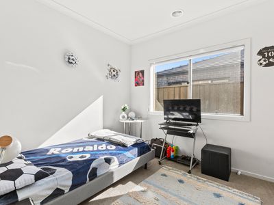 177 Fairways Boulevard, Craigieburn