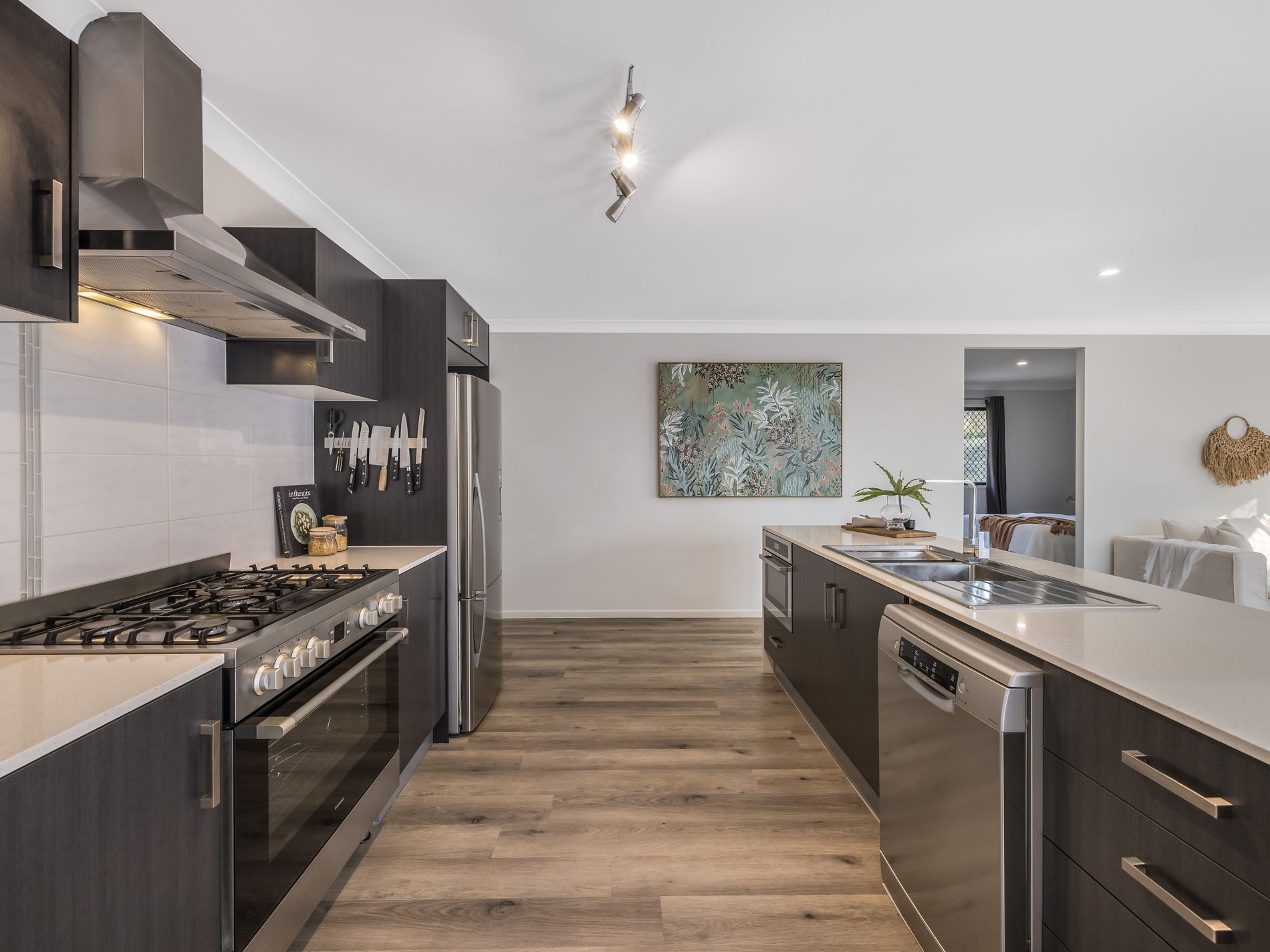 154 Kingfisher Crescent, Palmview