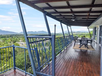 3  Hayles Close, Mooroobool