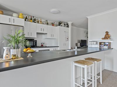 34 & 34A Gemini Way, Narrawallee