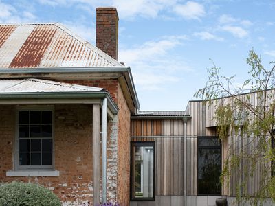 156 Woolmers Lane, Perth