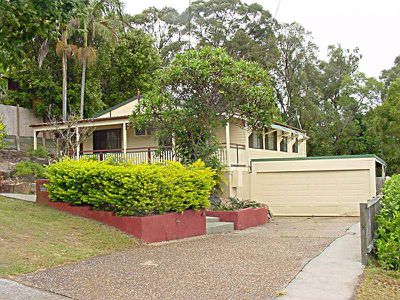 11 Greenview Avenue, Rochedale South