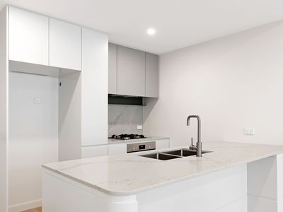 201b / 12 Powlett Street, Heidelberg