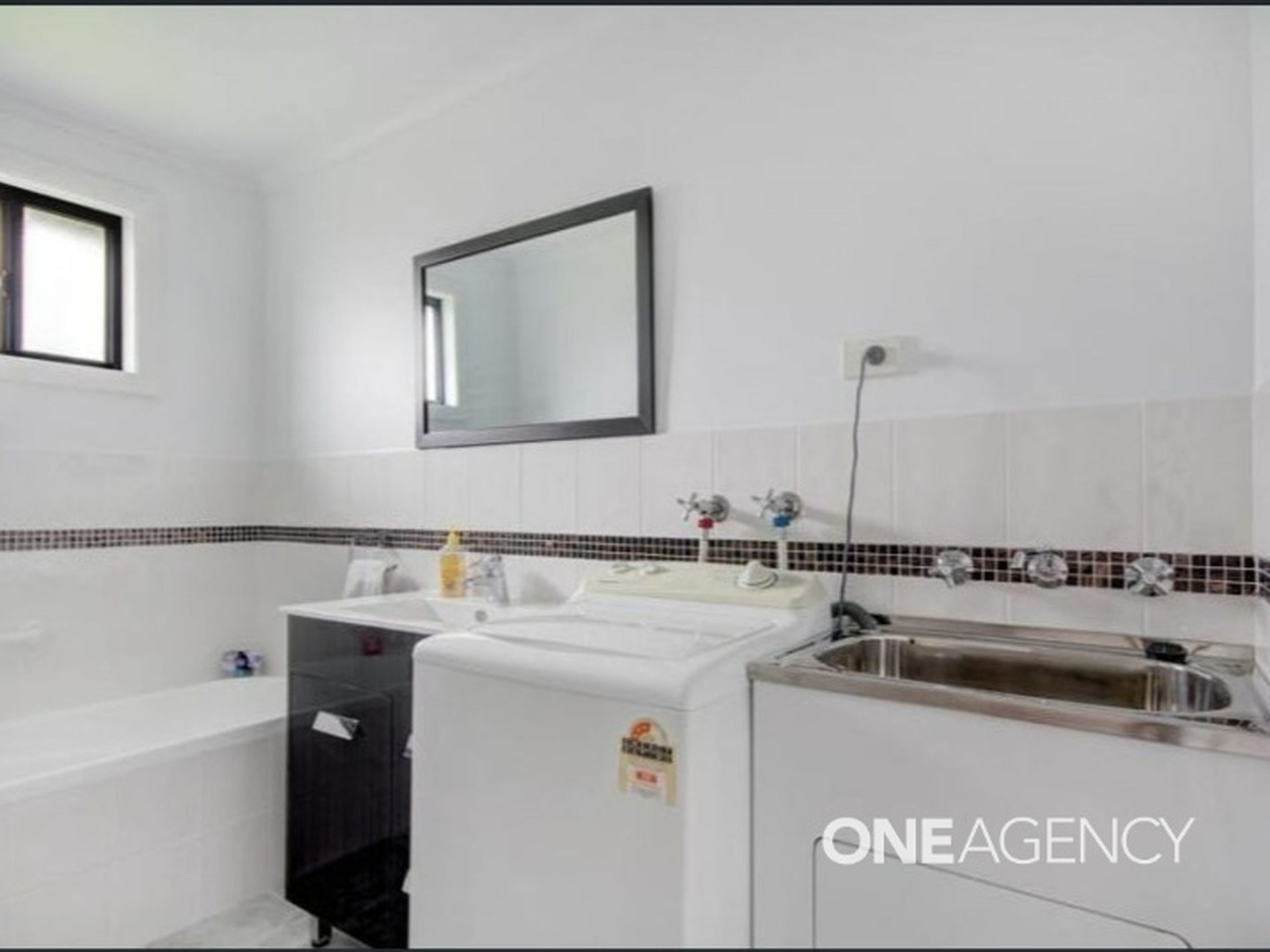 5A Huxley Drive, Horsley