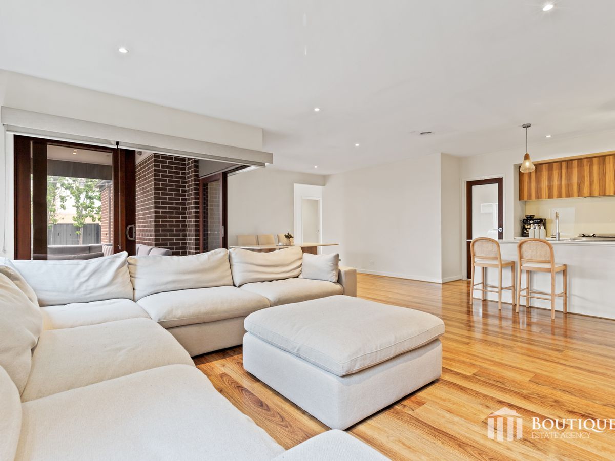 14 Bonneville Parade, Pakenham