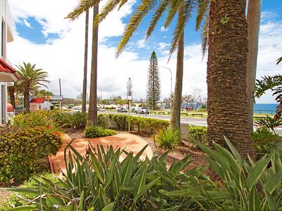 1 / 236 Alexandra Parade, Alexandra Headland