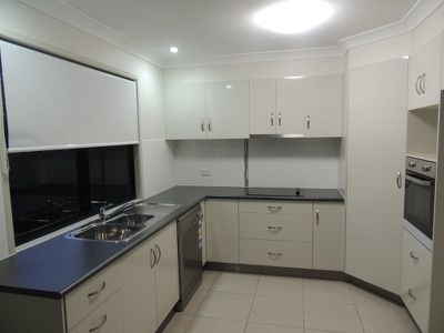 2 / 6 Chifley Court, Moranbah