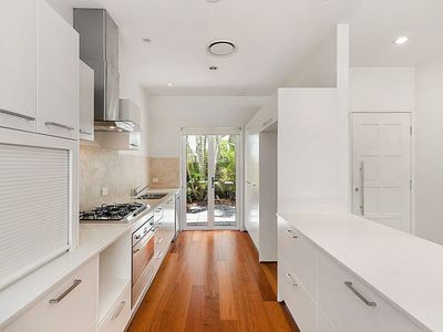 9 / 36 Belleview Parade, Paddington