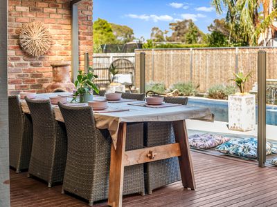 10 Wyldwood Close, Somerville
