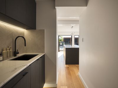 24 Gibraltar Drive, Isle Of Capri