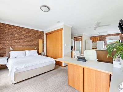 3 / 13-17 Mort Avenue, Dalmeny