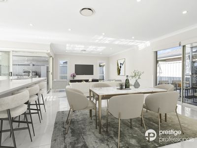 19 Escura Crescent, Moorebank