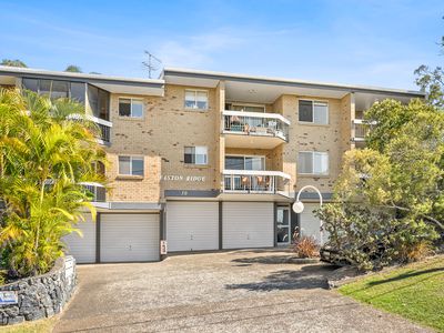 8 / 30 Waverley Rd, Taringa