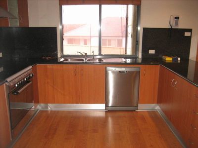 17 Dampier Crescent, Shell Cove