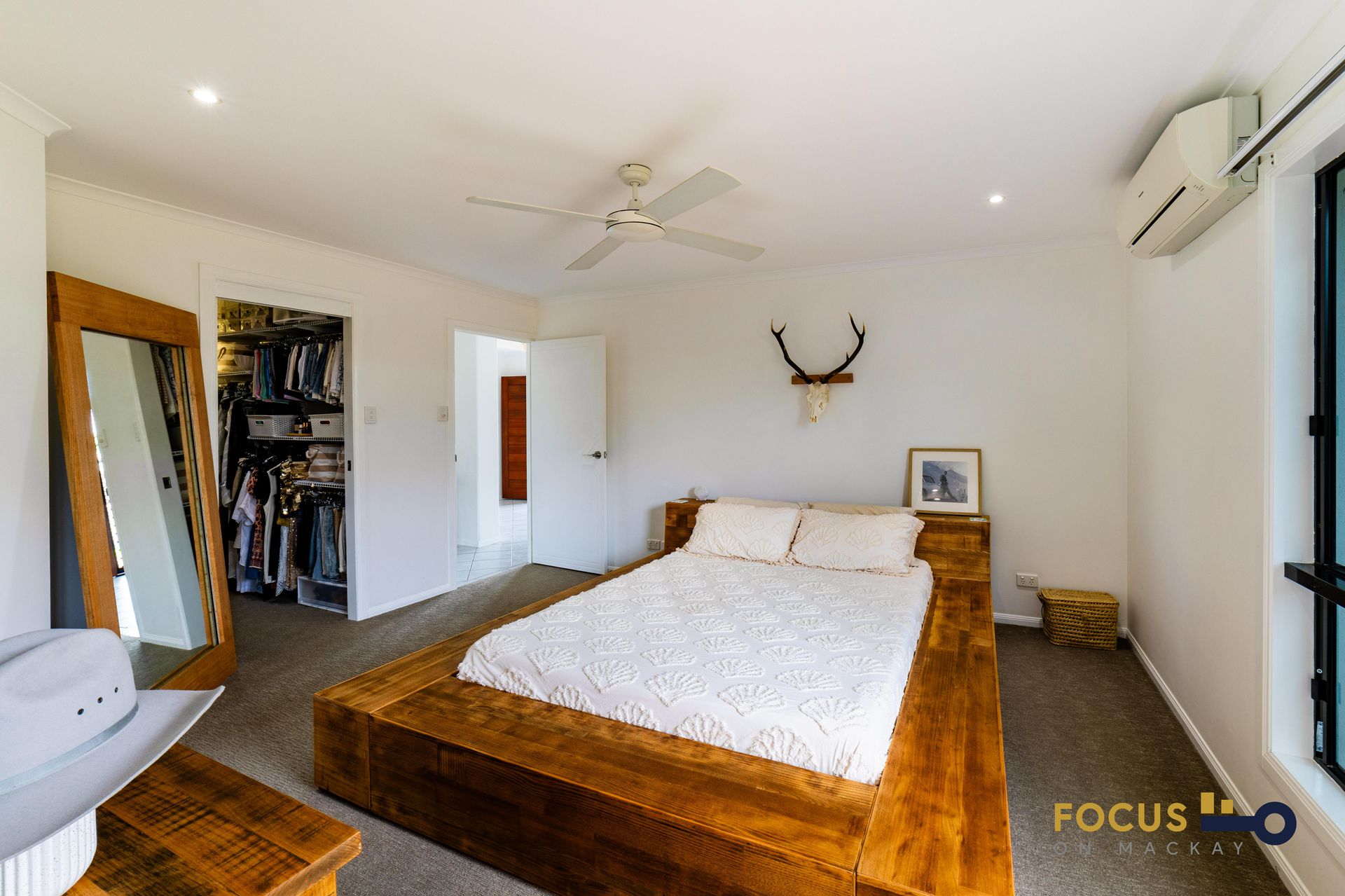 7 Kensington Court, Glenella