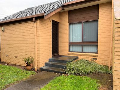 1 / 148 Werribee Street, Werribee