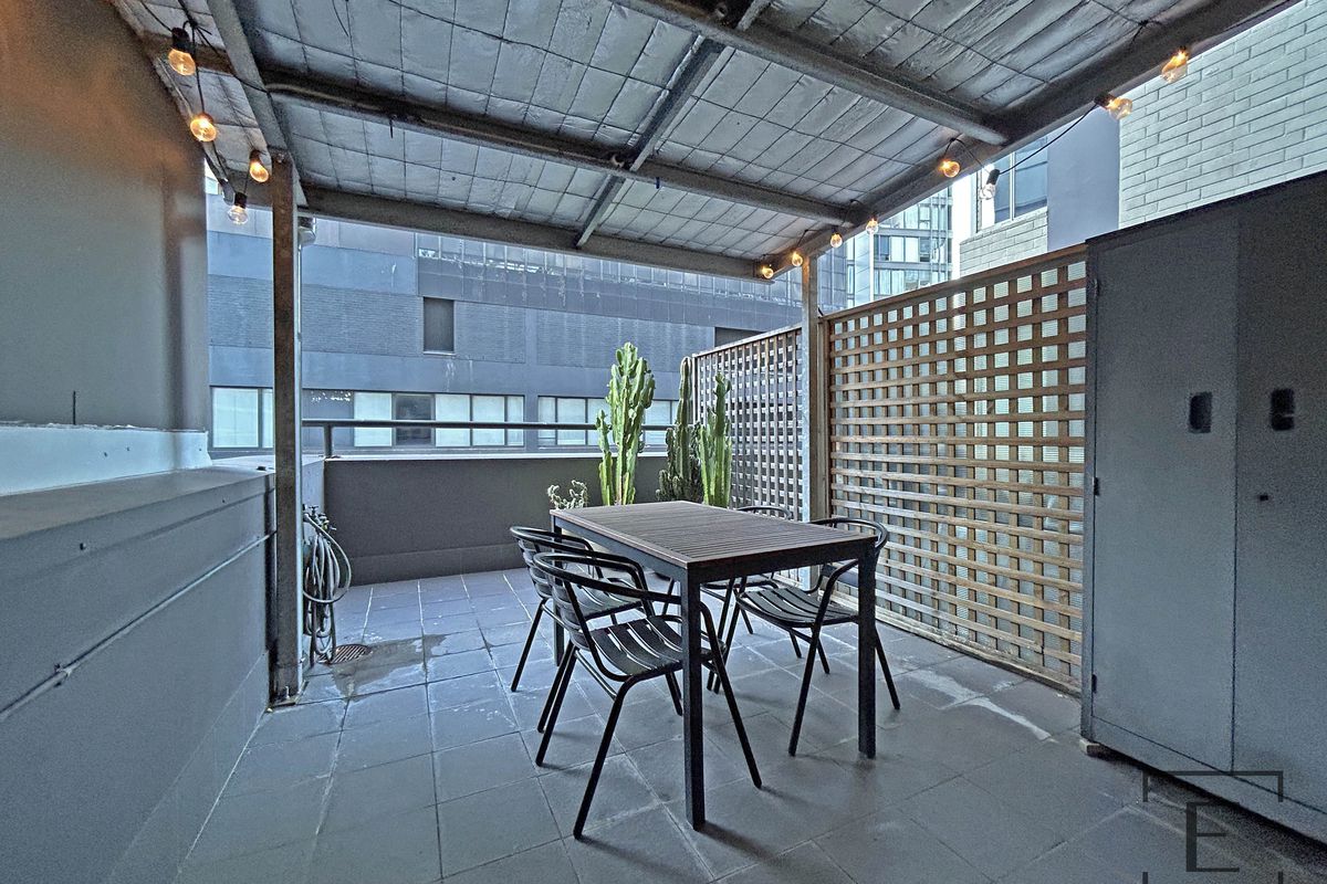 27 / 13 Waine Street, Surry Hills